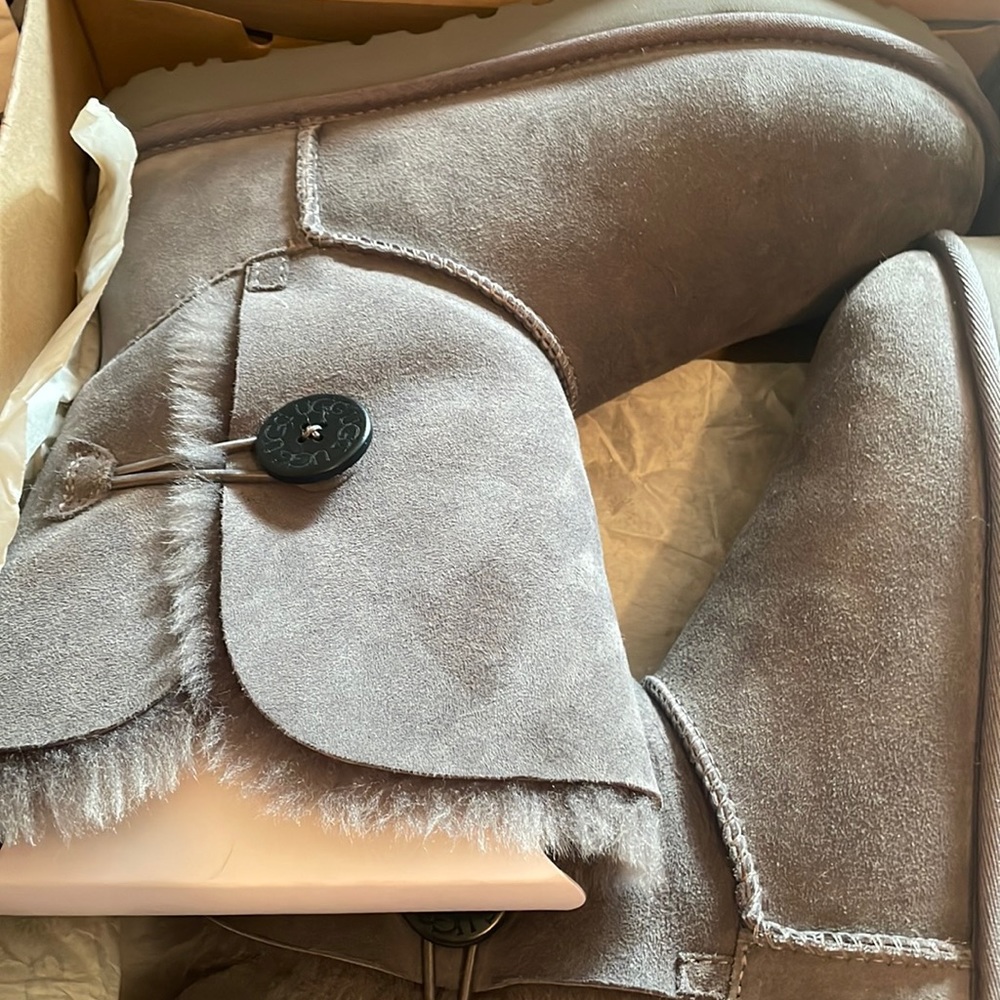 Women UGG boots